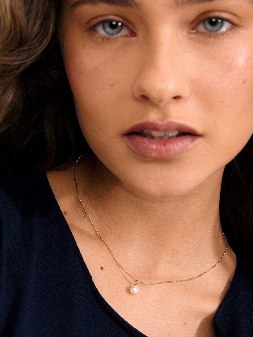 7253608 Q1G 7253608_Q1G_Hadley Necklace Gold-Plated_4_Hadley Necklace Gold-Plated Q1G_Hadley Necklace Gold-Plated Q1G 7253608.jpg_