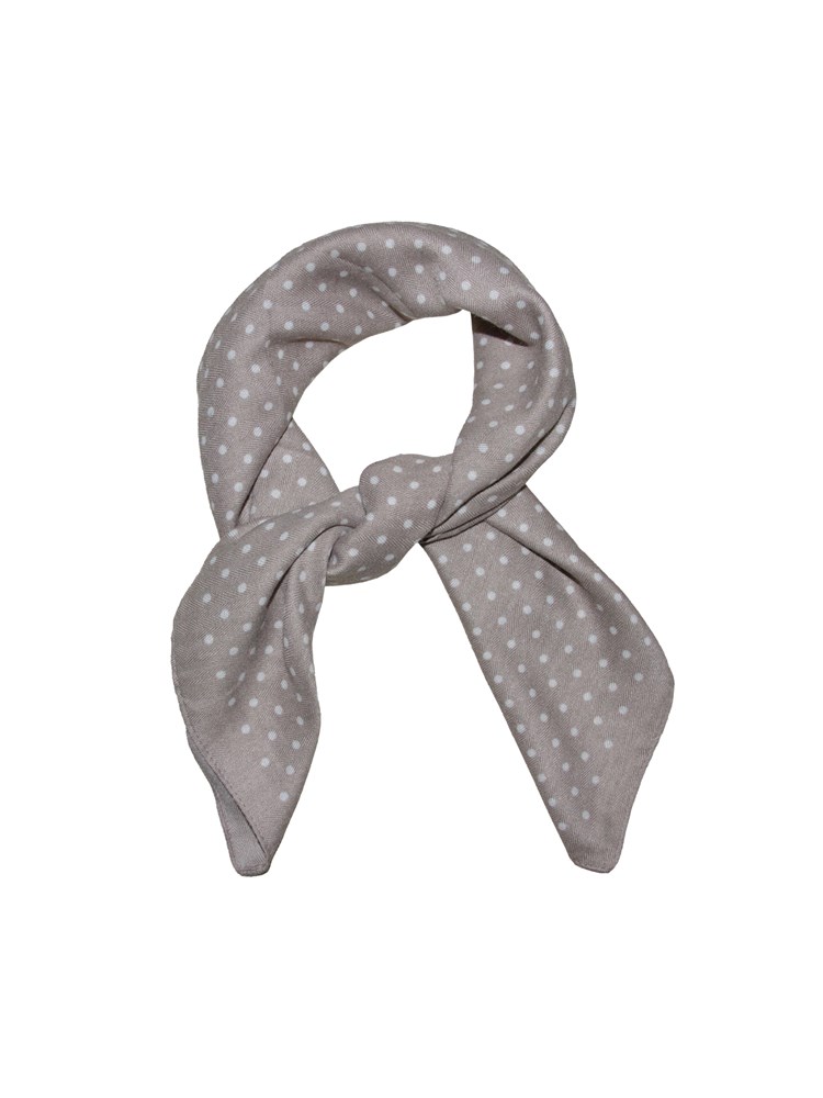 Skjerf med prikker 7253657_A9N_Skjerf 65x65 cm_Skjerf med prikker A9N_Skjerf med prikker A9N 7253657.jpg_