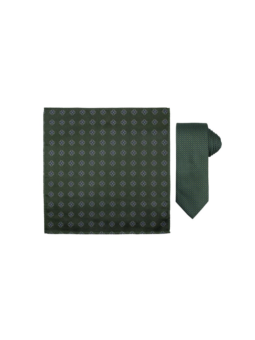 7253740 GOS 7253740_GOS-Santi silkeslips+lommetørkle mønstert sett hengende (3)_Santi silkeslips og lommetørkle GOS.jpg_