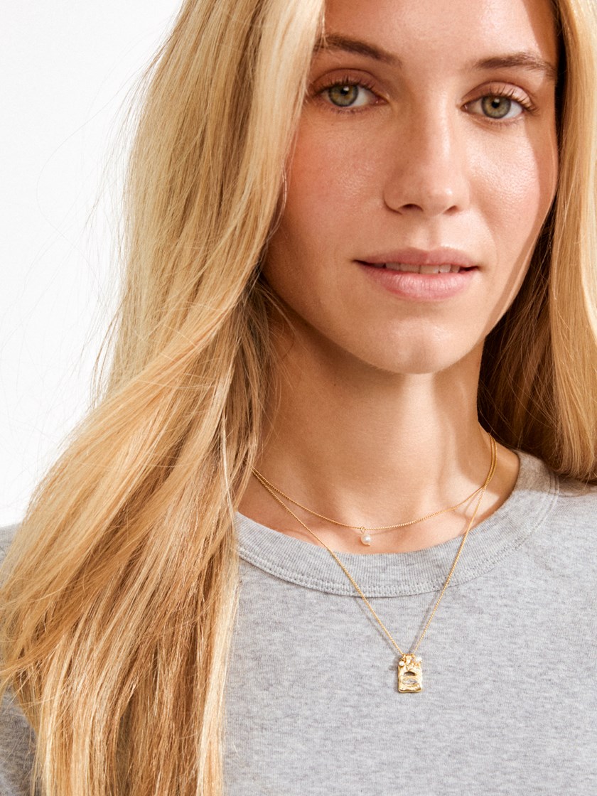 7253842 Q1G 7253842_Q1G_PILGRIM_Fire Necklace 2-In-1 Set 4_Fire Necklace 2-In-1 Set Q1G 7253842.jpg_