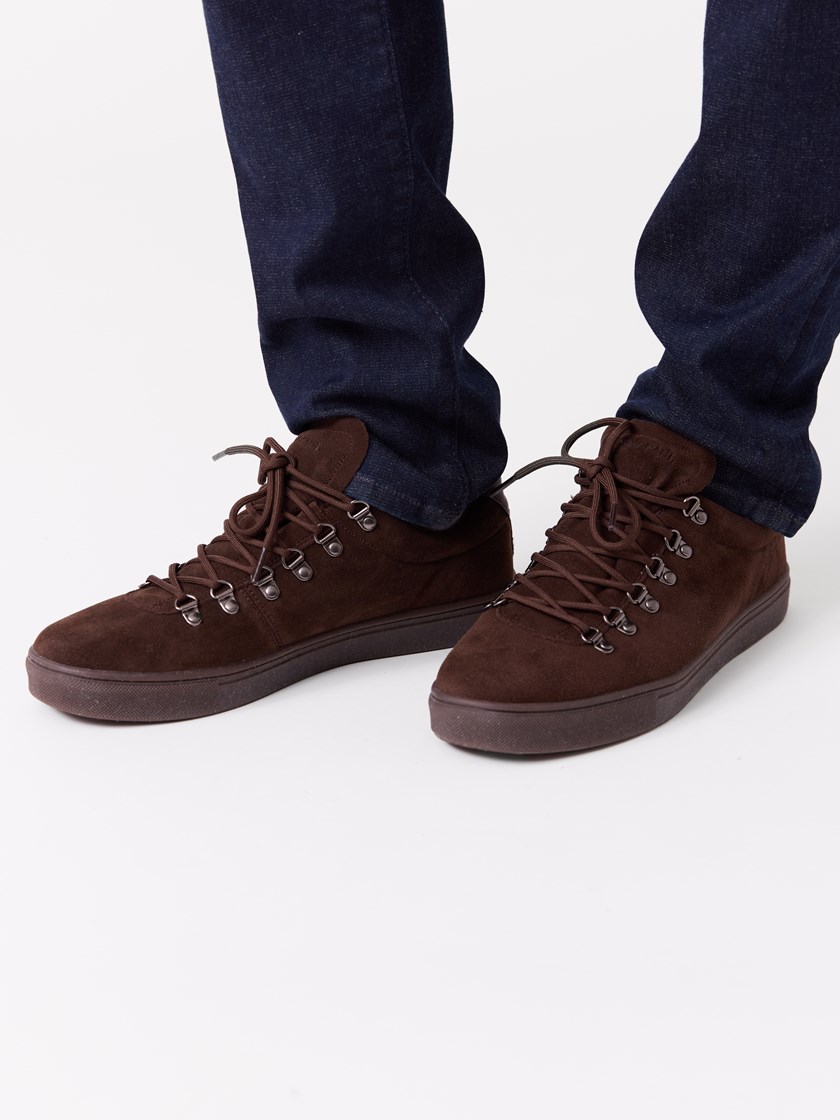 7253856 AN7 7253856_AN7_JeanPaul_Sancerre Suede Sneaker_A26_Model_Front.jpg_