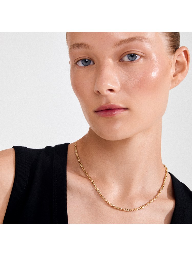 Nova Necklace 7253956_Q1G_PILGRIM_NOVA necklace gold-plated_3_Nova Necklace Q1G_Nova Necklace Q1G 7253956.jpg_