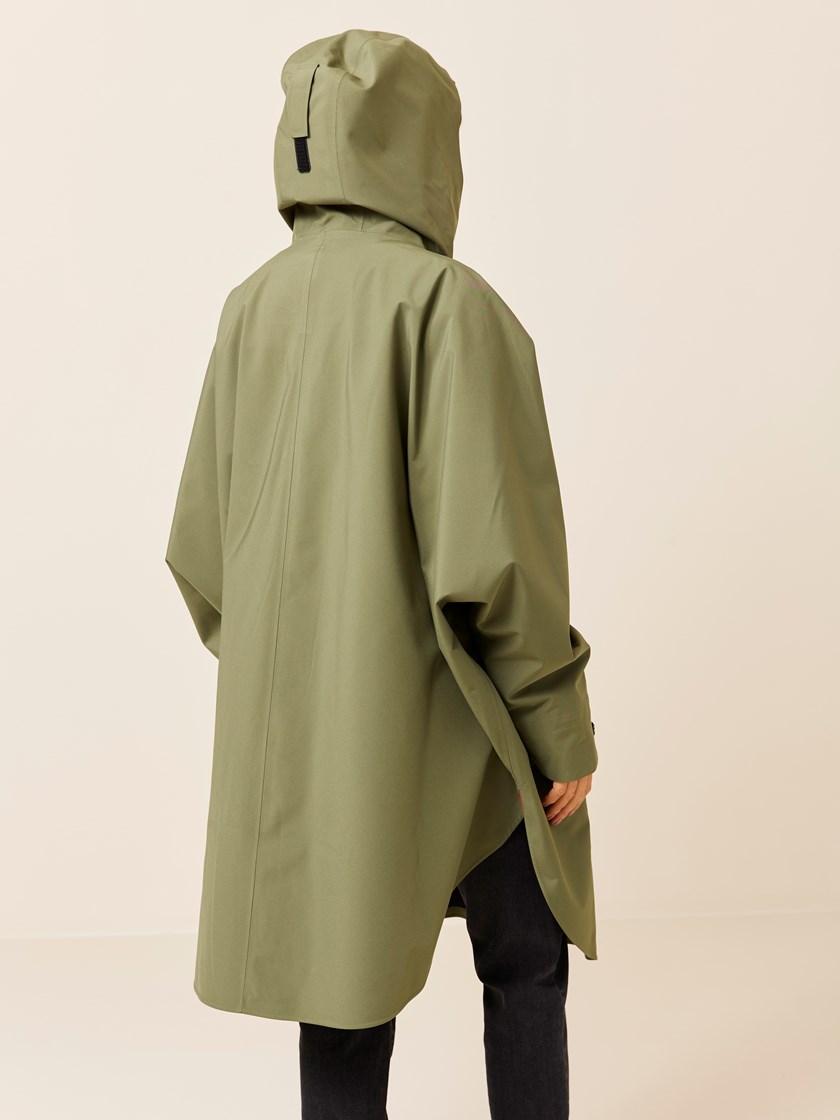 7500194 GTD 7500194_GTD-JEANPAUL-NOS-Front_3787_Candra regnponcho GTD 7500194.jpg_Front