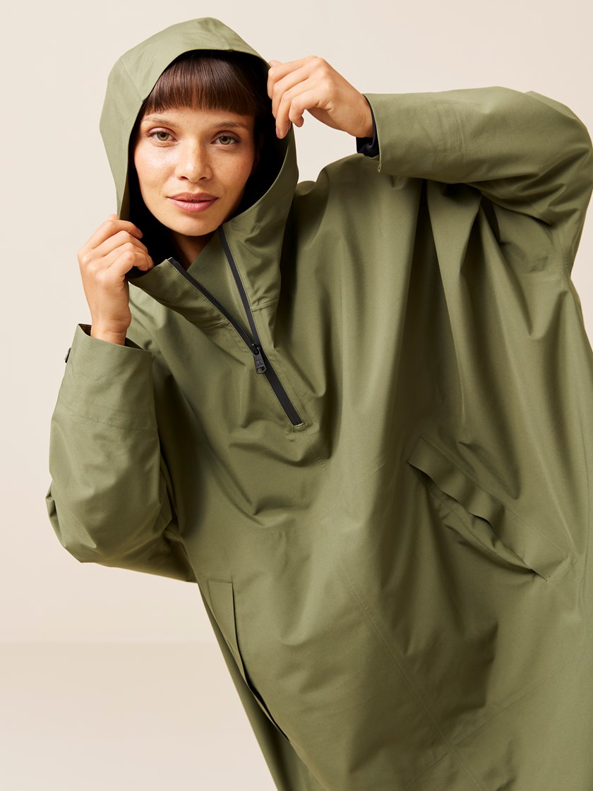7500194 GTD 7500194_GTD-JEANPAUL-NOS-Front_4961_Candra regnponcho GTD 7500194.jpg_Front