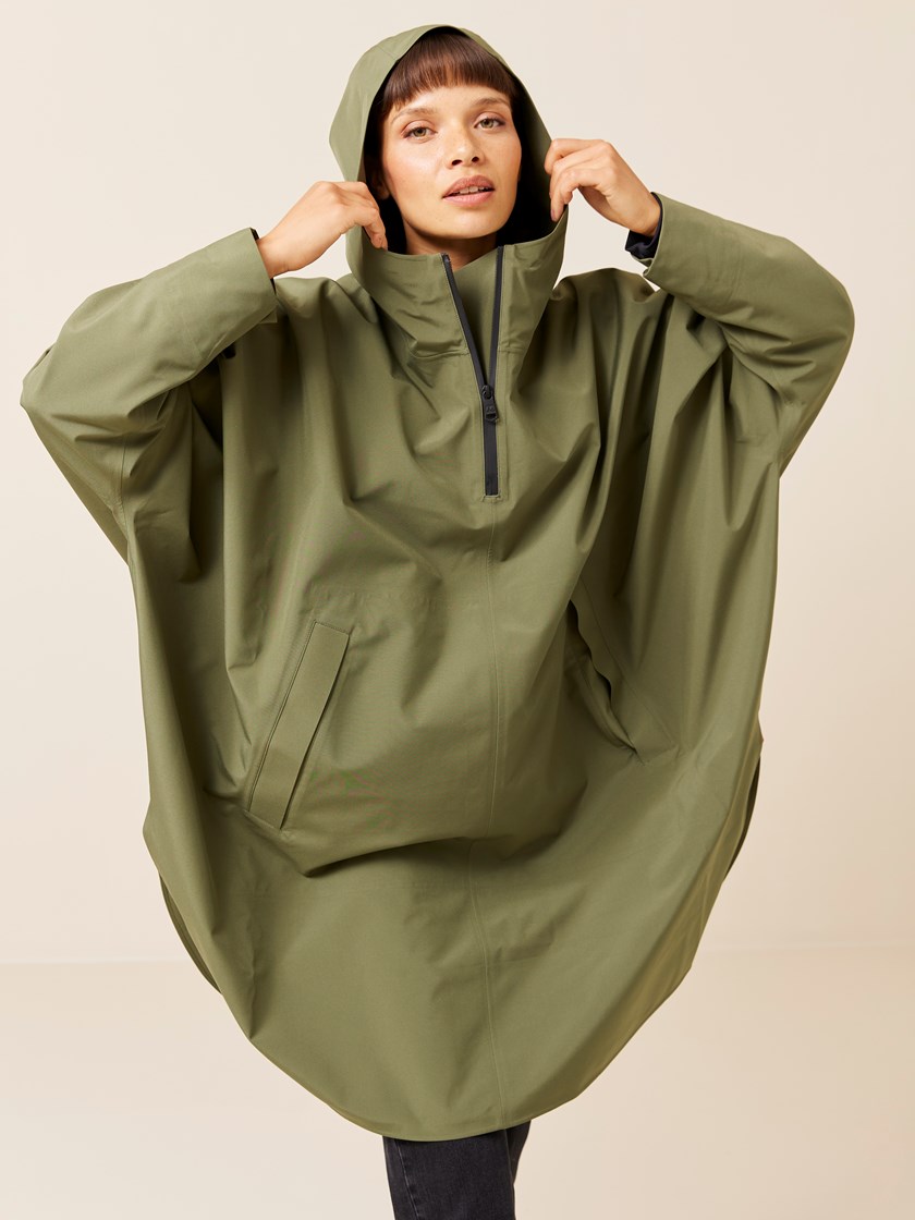 7500194 GTD 7500194_GTD-JEANPAUL-NOS-Front_7991_Candra regnponcho GTD 7500194.jpg_Front