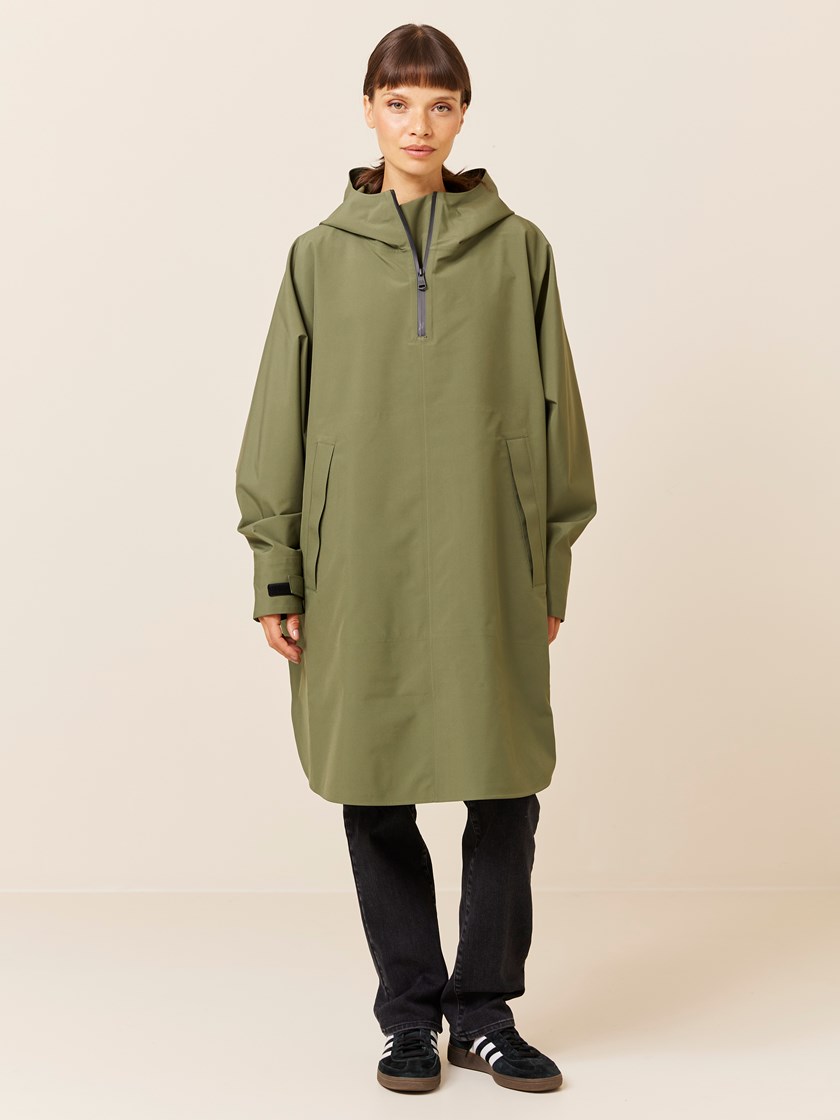 7500194 GTD 7500194_GTD-JEANPAUL-NOS-Front_9361_Candra regnponcho GTD 7500194.jpg_Front