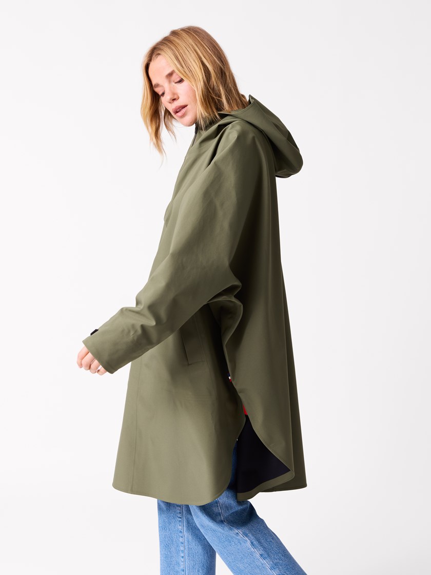 7500194 GTD 7500194_Jean Paul_Candra Poncho_W25 (2)_GTD_Candra regnponcho GTD.jpg_