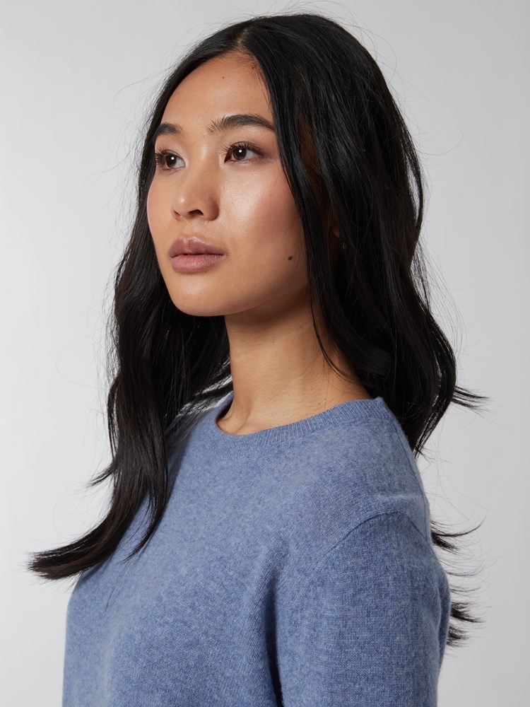 Madelyn genser 7500269_EPC-JEANPAUL-A22-Modell-Front_4397_Madelyn genser EPC_Madelyn genser EPC 7500269.jpg_Front||Front