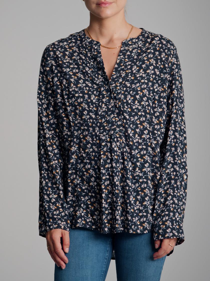 June bluse EM1