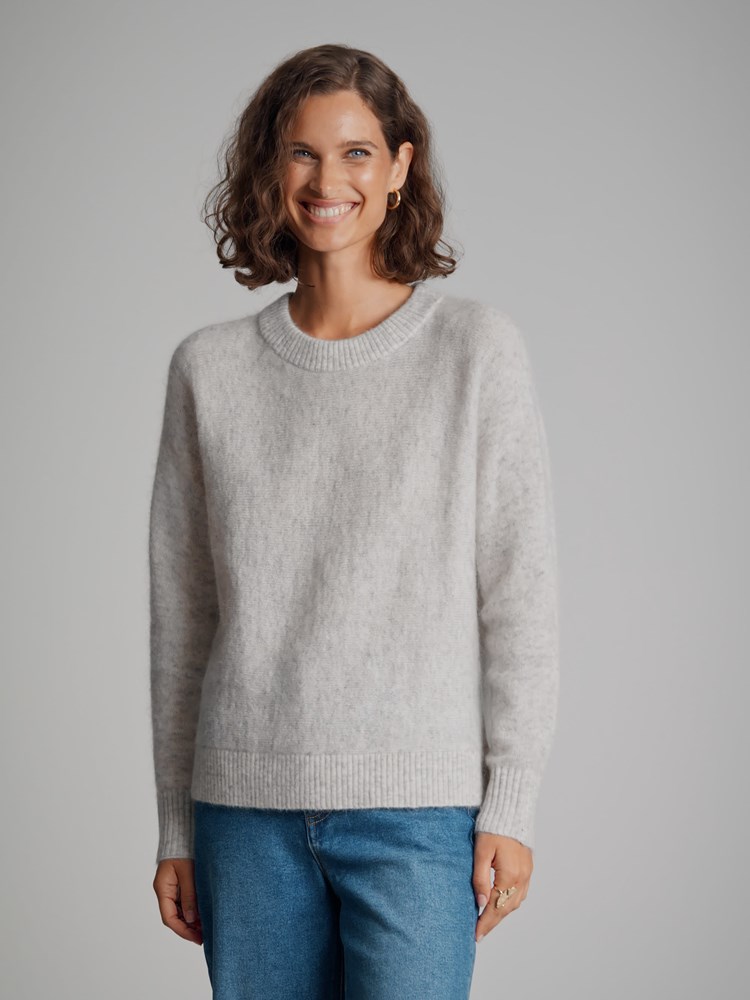 Miranda genser 7500462_IEW-DONNA-A22-Modell-Front_chn=match_40_Miranda genser IEW_Miranda genser IEW 7500462.jpg_Front||Front