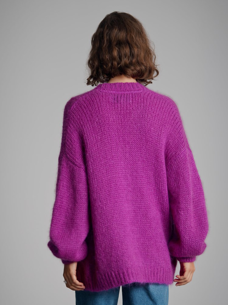 Embla cardigan 7500472_MUG-DONNA-A22-Modell-Back_chn=match_9040_Embla cardigan MUG_Embla cardigan MUG 7500472.jpg_Back||Back