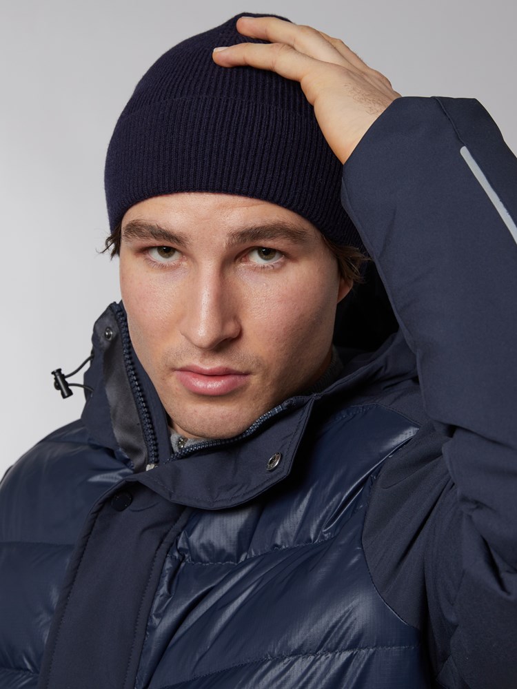 Samuel merinolue 7500529_EM6-JEANPAUL-A22-Modell-Front_9464_Samuel merinolue EM6.jpg_Front||Front