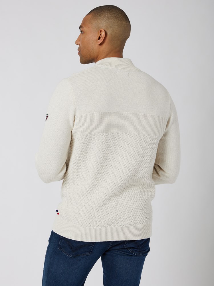Pascal genser 7500671_I3E-JEANPAUL-W22-Modell-Back_8406_Pascal genser I3E.jpg_Back||Back