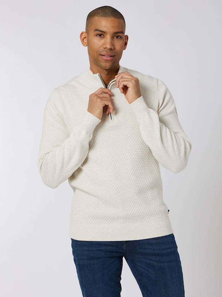 Pascal genser 7500671_I3E-JEANPAUL-W22-Modell-Front_8153_Pascal genser I3E.jpg_Front||Front