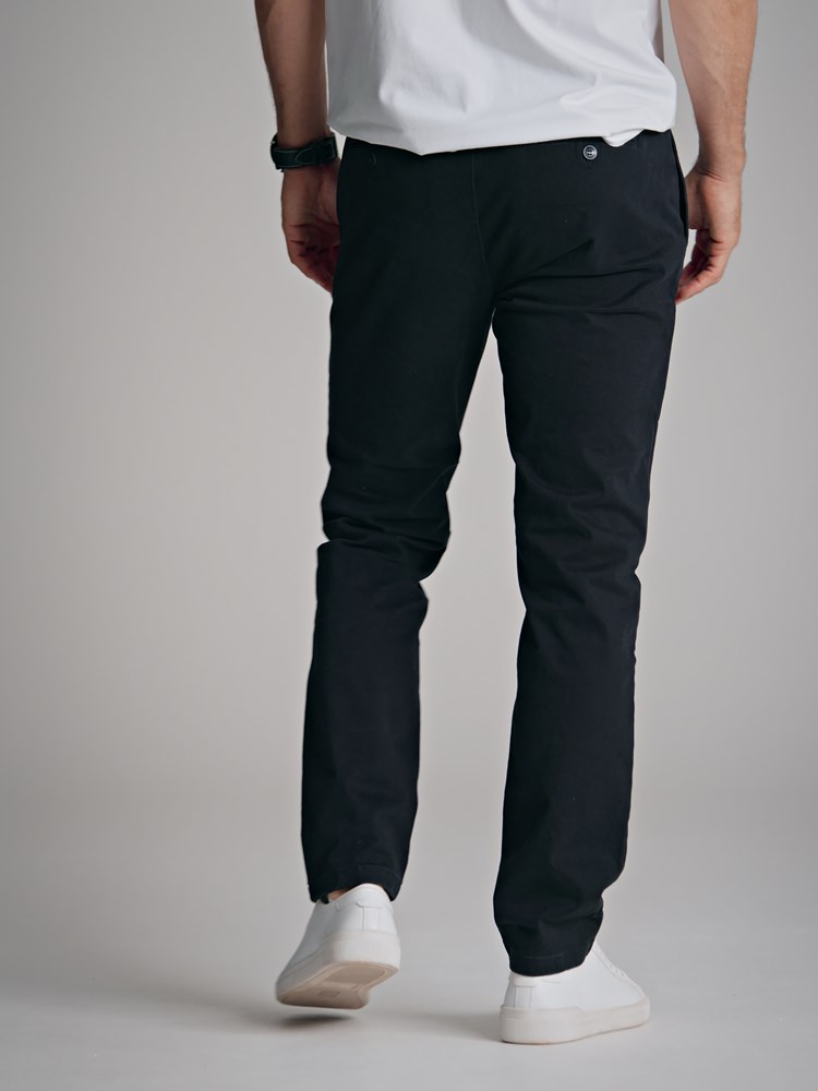 Forli chinos 7500705_C18-MarioConti-A22-modell-back_Forli chinos C18.jpg_Back||Back