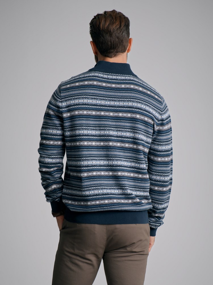 Christopher zip genser 7500782_C29-REDFORD-W22-Modell-Back_chn=match_2970.jpg_Back||Back