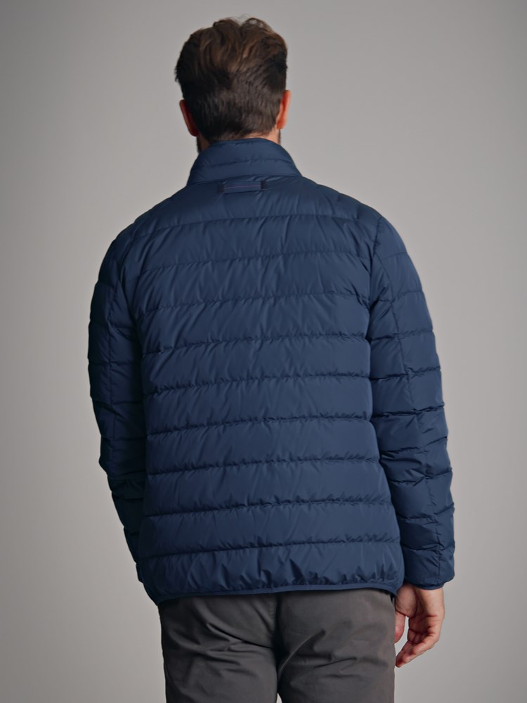 Vermont dunjakke 7500806_EMU-REDFORD-A22-Modell-Back_chn=match_789.jpg_Back||Back