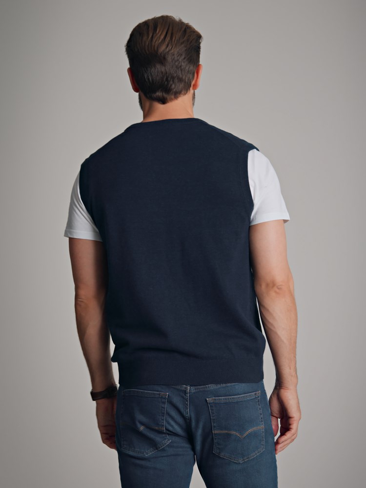 Scott vest 7500819_EGC-REDFORD-A22-Modell-Back_chn=match_6585_Scott vest EGC.jpg_Back||Back
