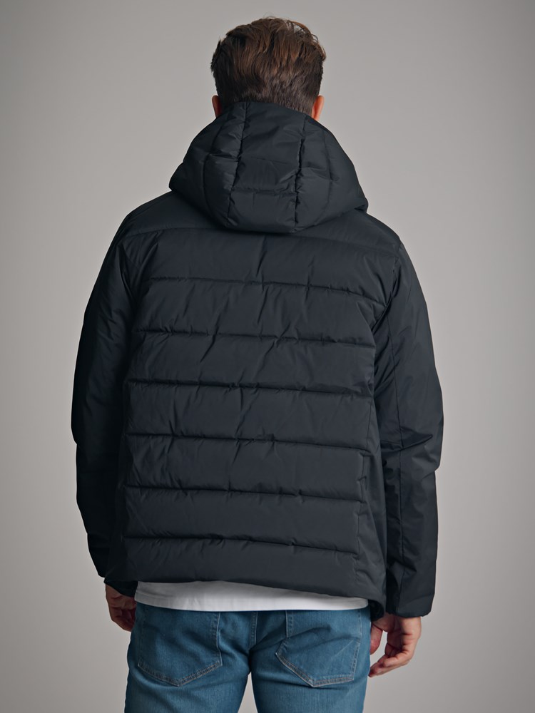 Rico jakke 7500875_CAB-MarioConti-A22-modell-back.jpg_Back||Back