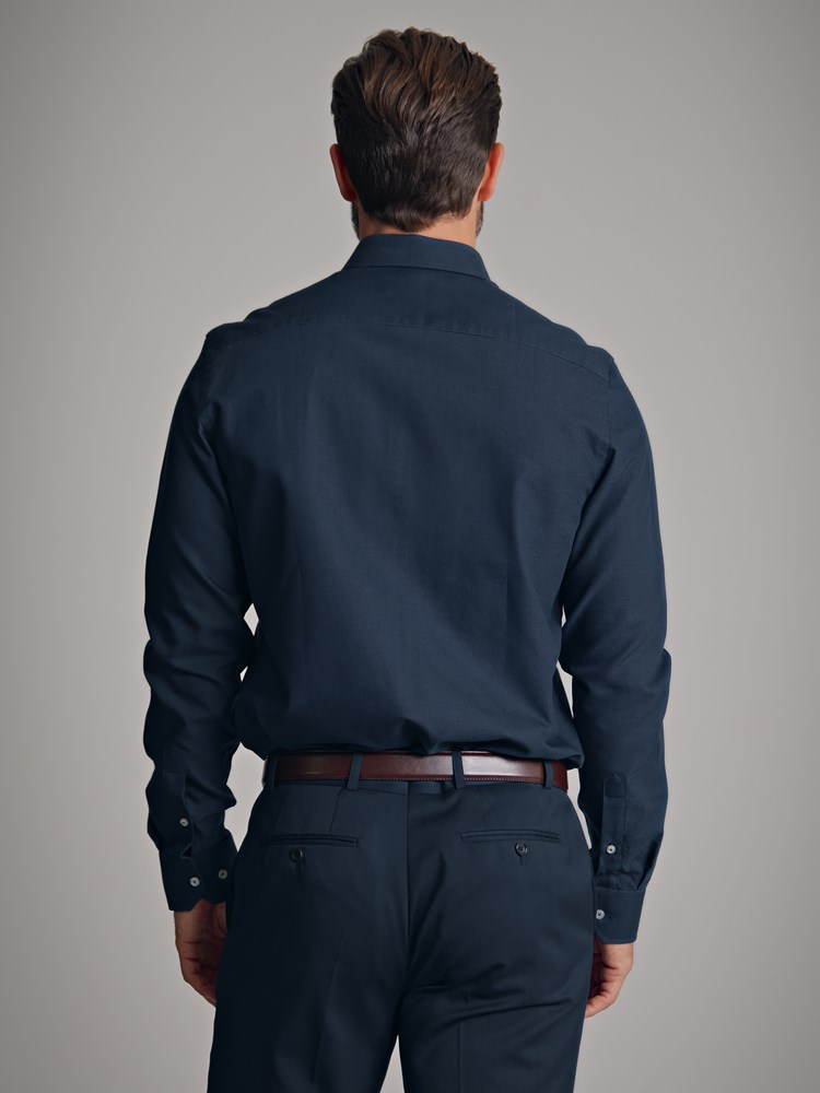 Lecce skjorte 7500892_EM1-MARIOCONTI-A22-Modell-Back.jpg_Back||Back
