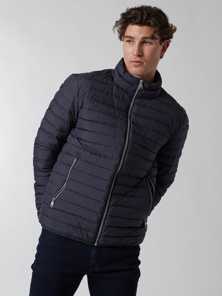 Leo dunjakke 7500934_EM6-JEANPAUL-A22-Modell-Front_2622_Leo dunjakke EM6.jpg_Front||Front