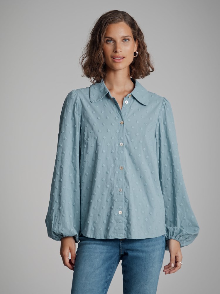 Martine skjorte 7500954_EBQ-MARIEPHILIPPE-A22-Modell-Front_chn=match_4242_Martine skjorte EBQ_Martine skjorte EBQ 7500954.jpg_Front||Front