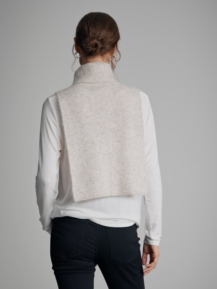 Miranda polohals 7500994_IEW-DONNA-A22-Modell-Back_chn=match_5406_Miranda polohals IEW_Miranda polohals IEW 7500994.jpg_Back||Back