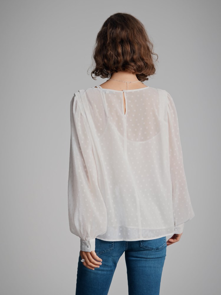 Leandra bluse 7501292_O79-DONNA-A22-Modell-Back_chn=match_9619_Leandra bluse O79_Leandra bluse O79 7501292.jpg_Back||Back