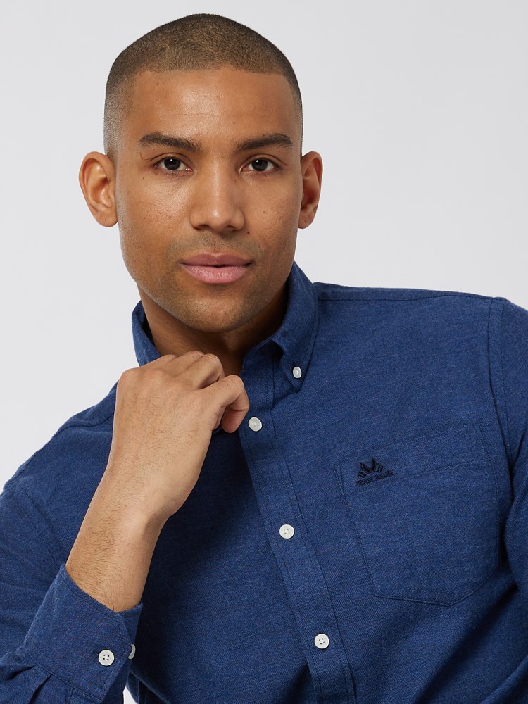 Keith skjorte - classic fit 7501298_EHA-JEANPAUL-W22-Modell-Front_4774_Keith skjorte - classic fit EHA.jpg_Front||Front