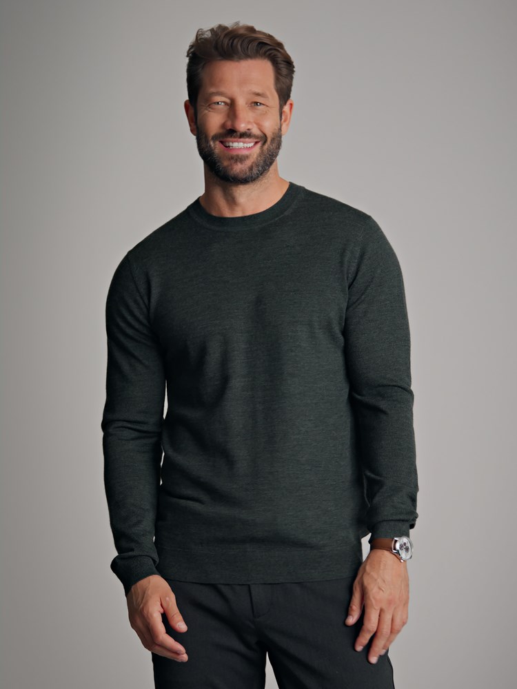 Berto merino genser 7501333_GPJ-MARIOCONTI-A22-Modell-Front_chn=match_3093.jpg_Front||Front