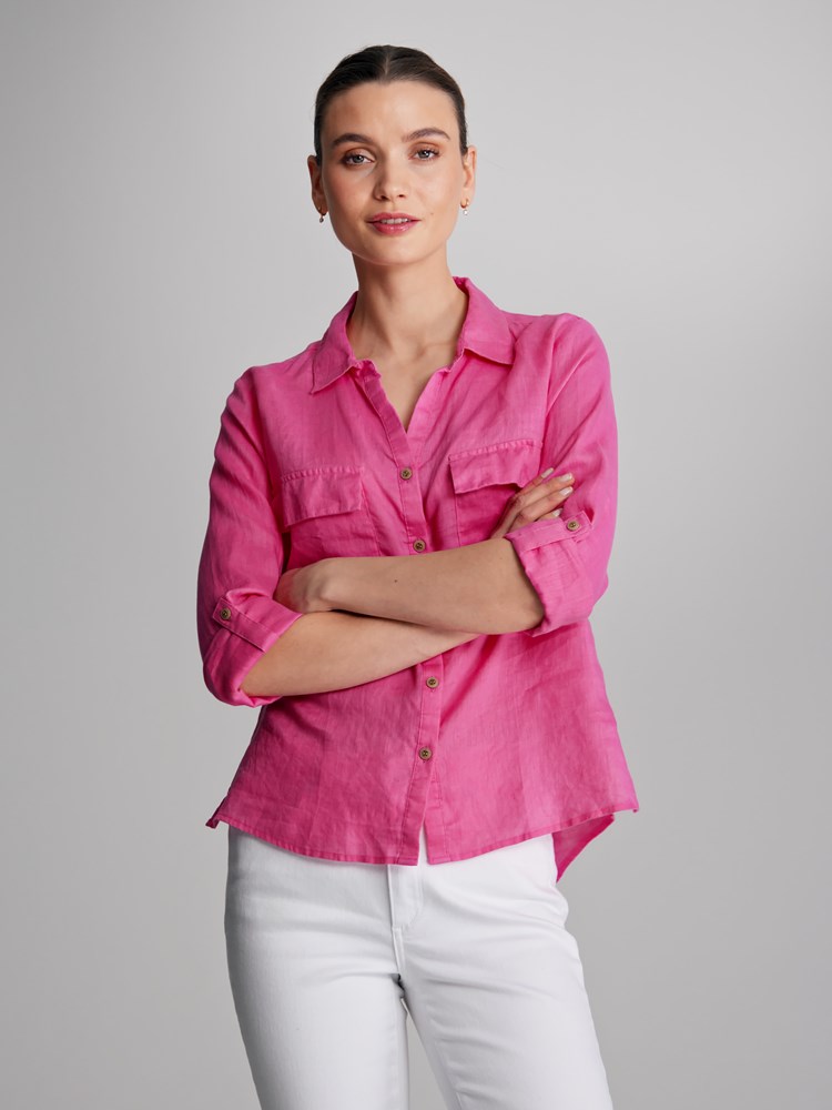 Meghan linskjorte 7501774_R09-MARIEPHILIPPE-S23-Modell-Front_chn=match_6050_Meghan linskjorte R09 7501774.jpg_Front||Front