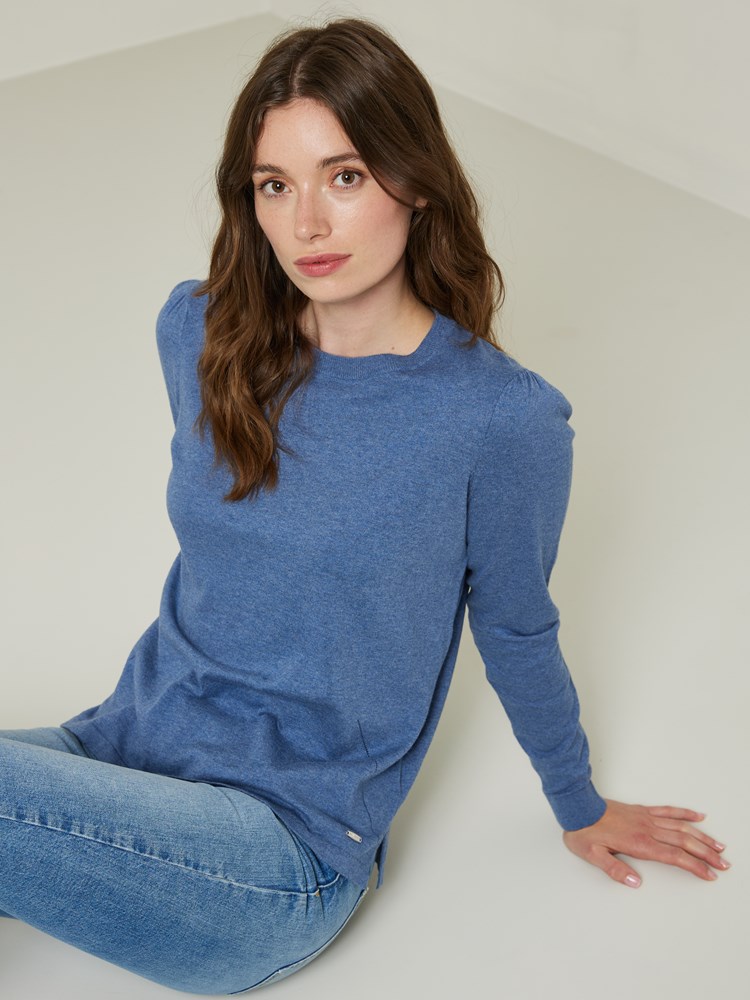 Agnes genser 7501784_EGT-JEANPAUL-S23-Modell-Front_4902_Agnes genser EGT 7501784.jpg_Front||Front