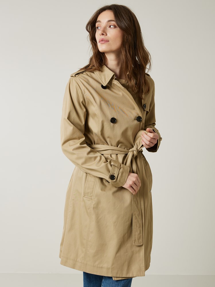 Premier trench 7501784_GMM-JEANPAUL-S23-Modell-Front_2800_Premier trench ABX 7503451.jpg_