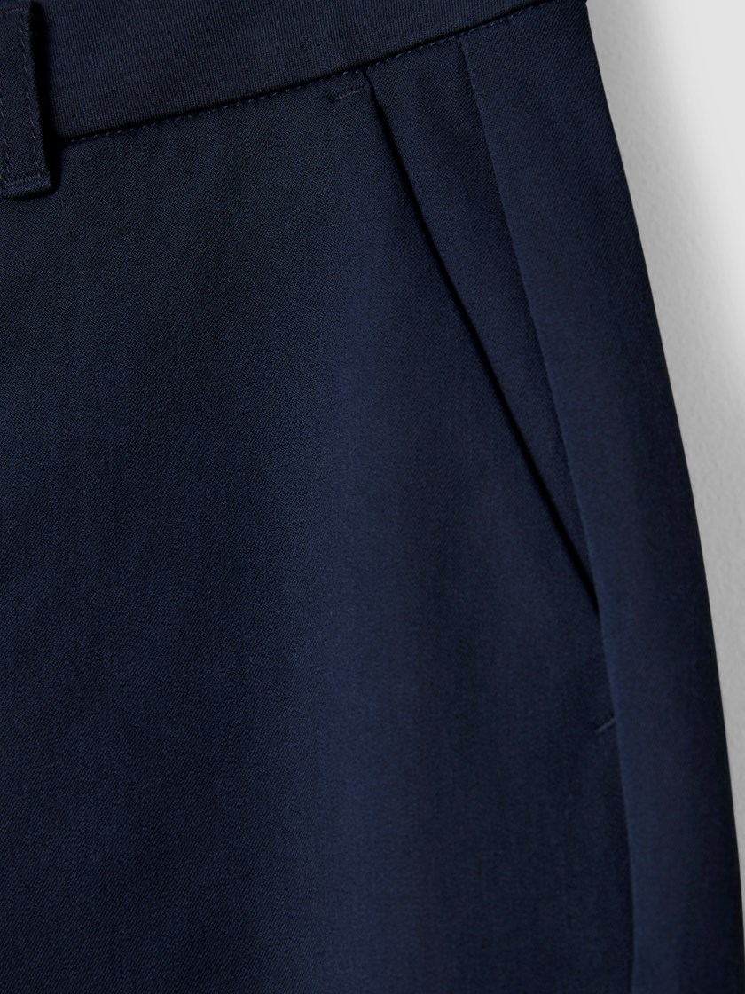7501801 EM6 7501801_EM6-MARIEPHILIPPE-NOS-Front_2726_Paris chinos_IKKE BRUK - Paris chinos_IKKE BRUK - Paris chinos EM6.jpg_Front||Front