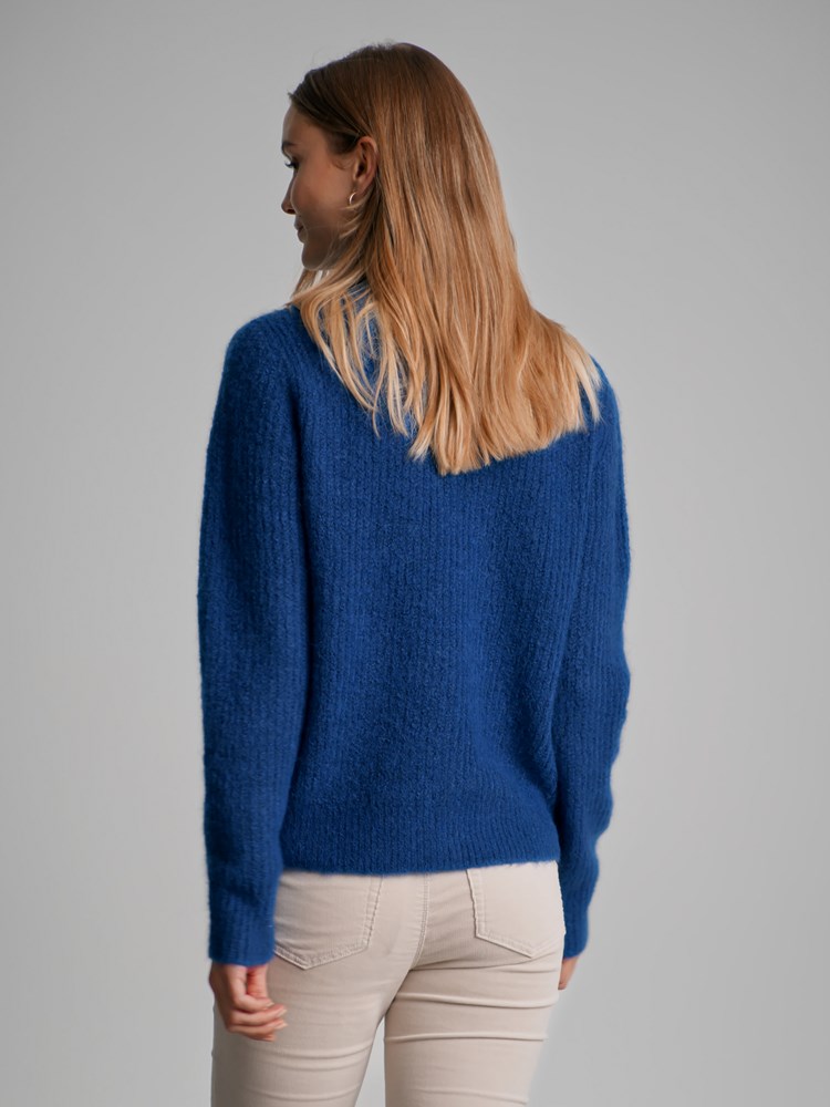 Miralina cardigan 7501848_EGA-MARIEPHILIPPE-W22-Modell-Back_chn=match_4358_Miralina cardigan EGA_Miralina cardigan EGA 7501848.jpg_Back||Back