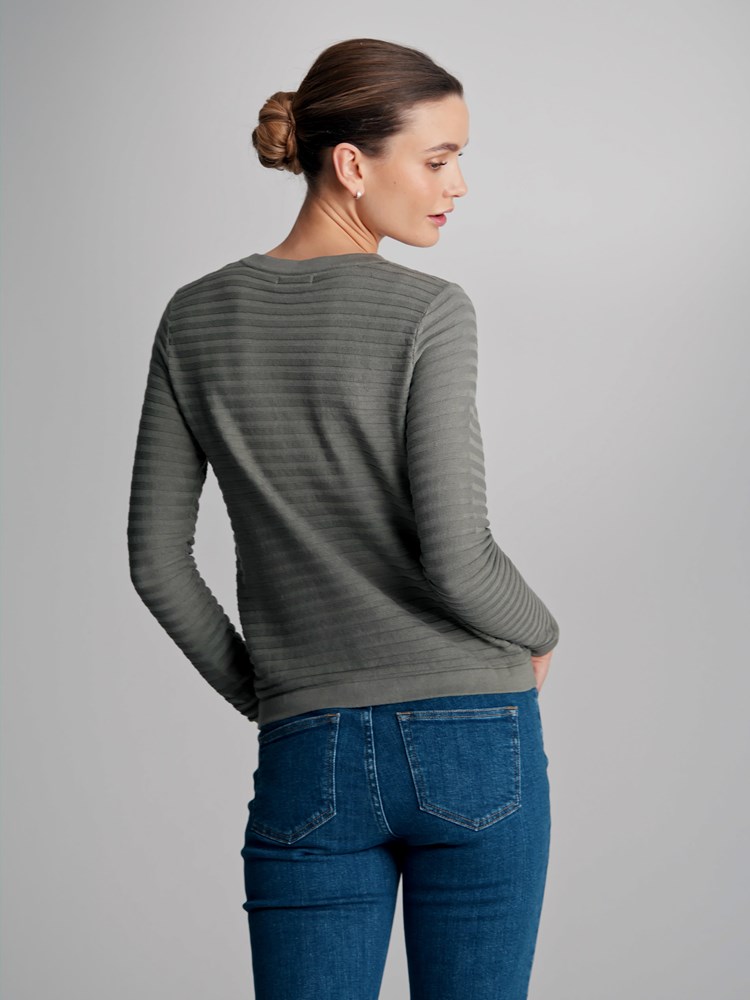Emilie genser 7501881_GLS-VAVITE-S23-Modell-Back_chn=match_9084_Emilie genser GLS_Emilie genser GLS 7501881.jpg_Back||Back