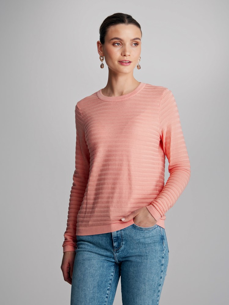 Emilie genser 7501881_MKX-VAVITE-S23-Modell-Front_chn=match_2770_Emilie genser MKX_Emilie genser MKX 7501881.jpg_Front||Front