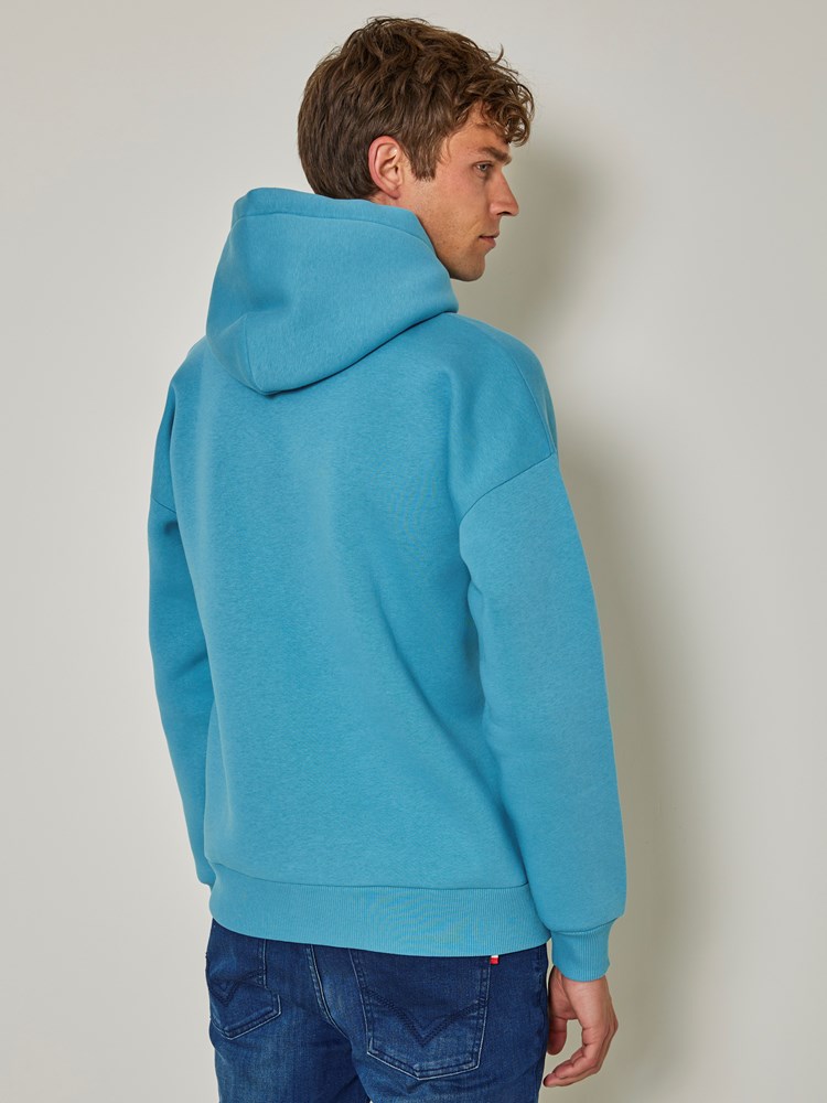 Zeno hettegenser 7501940_ECW-JEANPAUL-S23-Modell-Front_4985_Zeno hettegenser ECW.jpg_Front||Front