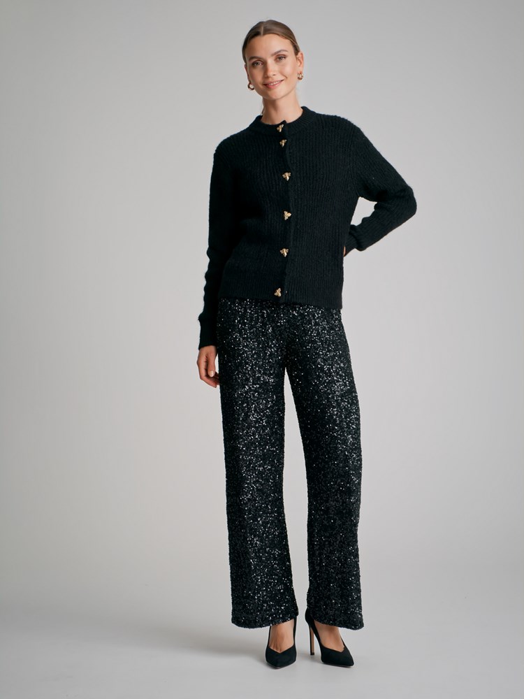 Mira cardigan 7502401_CAB-MARIEPHILIPPE-W22-Modell-Front_chn=match_9547_Mira cardigan CAB_Mira cardigan CAB 7502401.jpg_Front||Front