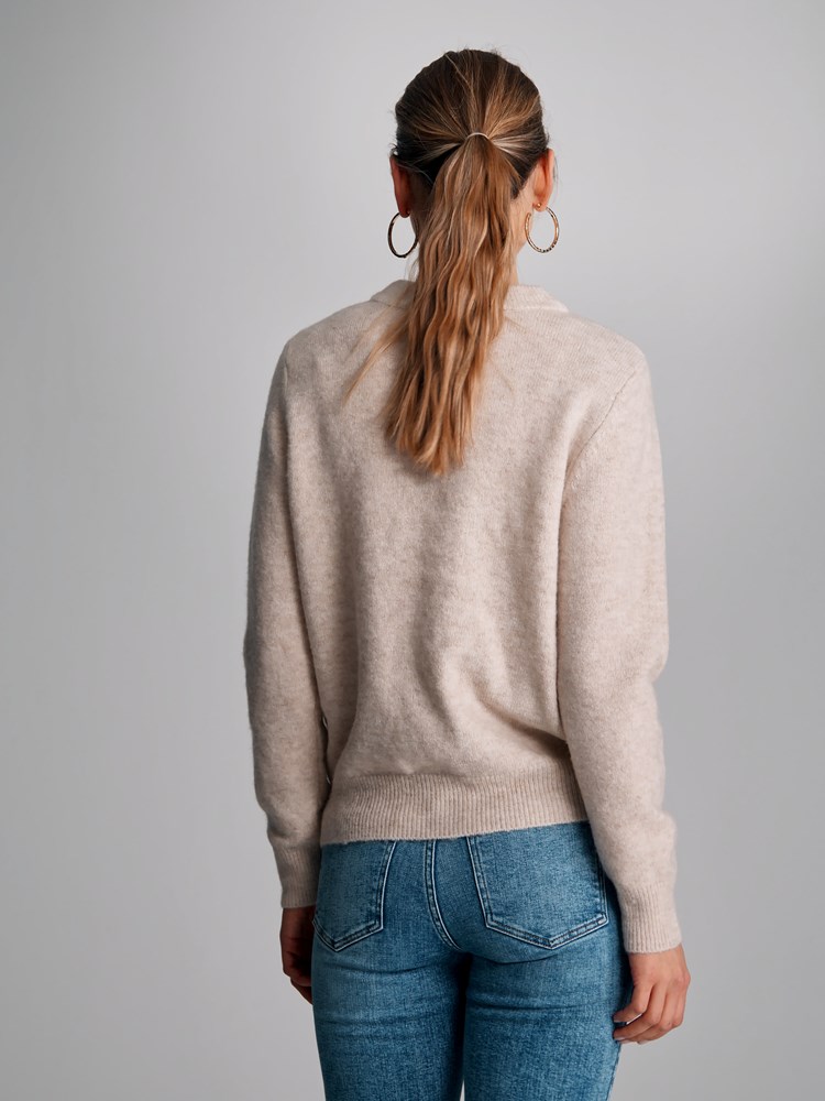 Serena genser 7502437_I2N-VAVITE-S23-Modell-Back_chn=match_2_Serena genser I2N_Serena genser I2N 7502437.jpg_Back||Back