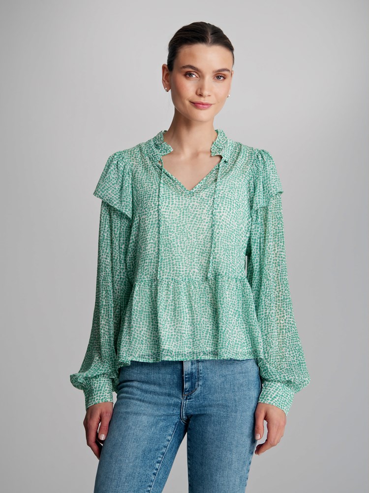 Ellinor bluse 7502493_GLQ-MARIEPHILIPPE-S23-Modell-Front_chn=match_2341_Ellinor bluse GLQ_Ellinor bluse GLQ 7502493.jpg_Front||Front