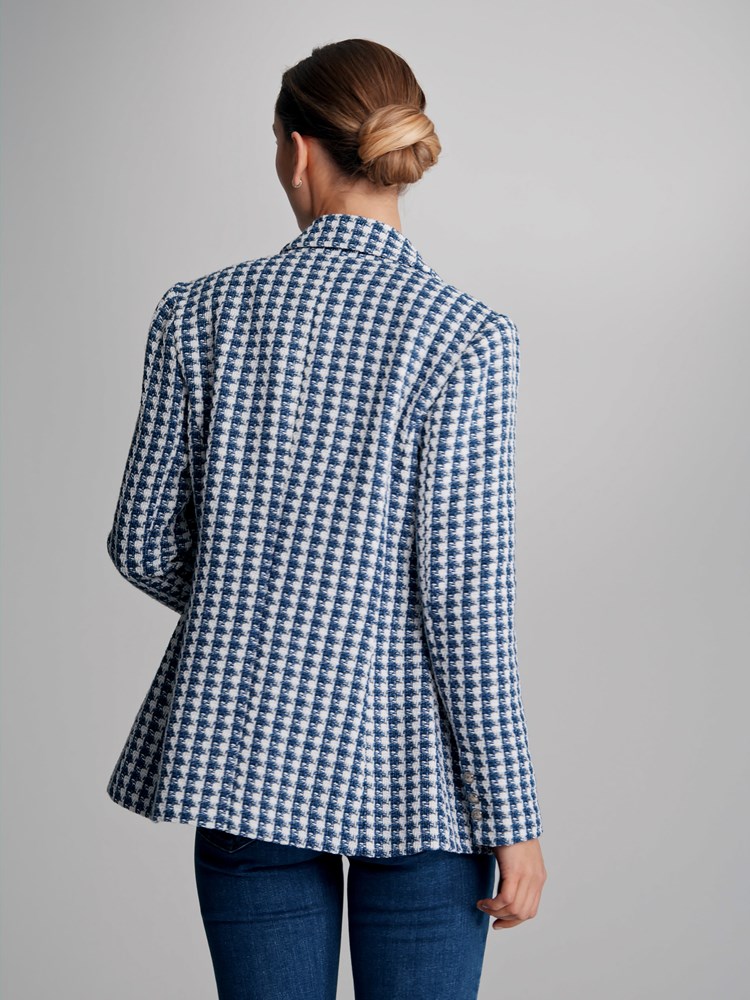 Ine blazer 7502511_EM1-MARIEPHILIPPE-S23-Modell-Back_chn=match_8154_Ine blazer EM1 7502511.jpg_Back||Back