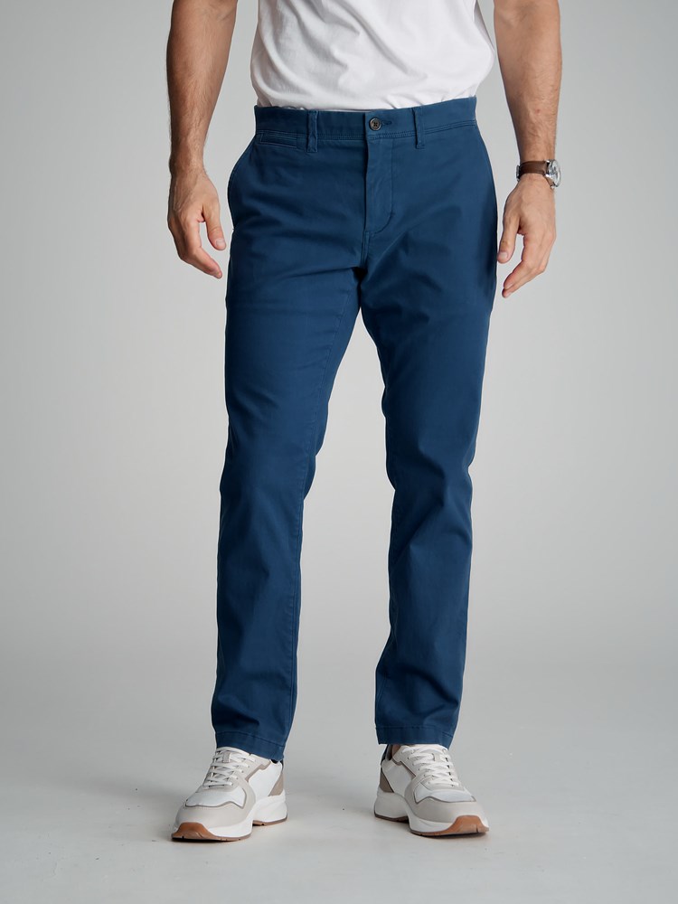 Christer chinos 7502560_EGT-Redford-S23-Modell-Front_Christer chinos EGT 7502560.jpg_Front||Front