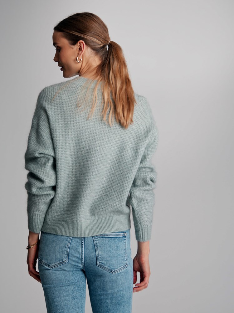 Carmen cardigan 7502564_GLS-DONNA-S23-Modell-Back_chn=match_2736_Carmen cardigan GLS_Carmen cardigan GLS 7502564.jpg_Back||Back