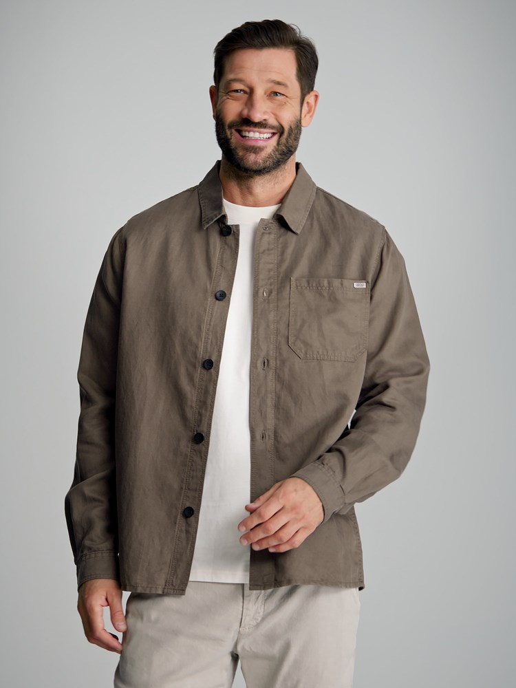 Cremano skjortejakke 7502647_I6E-MARIOCONTI-S23-Modell-Front_chn=match_4708.jpg_Front||Front