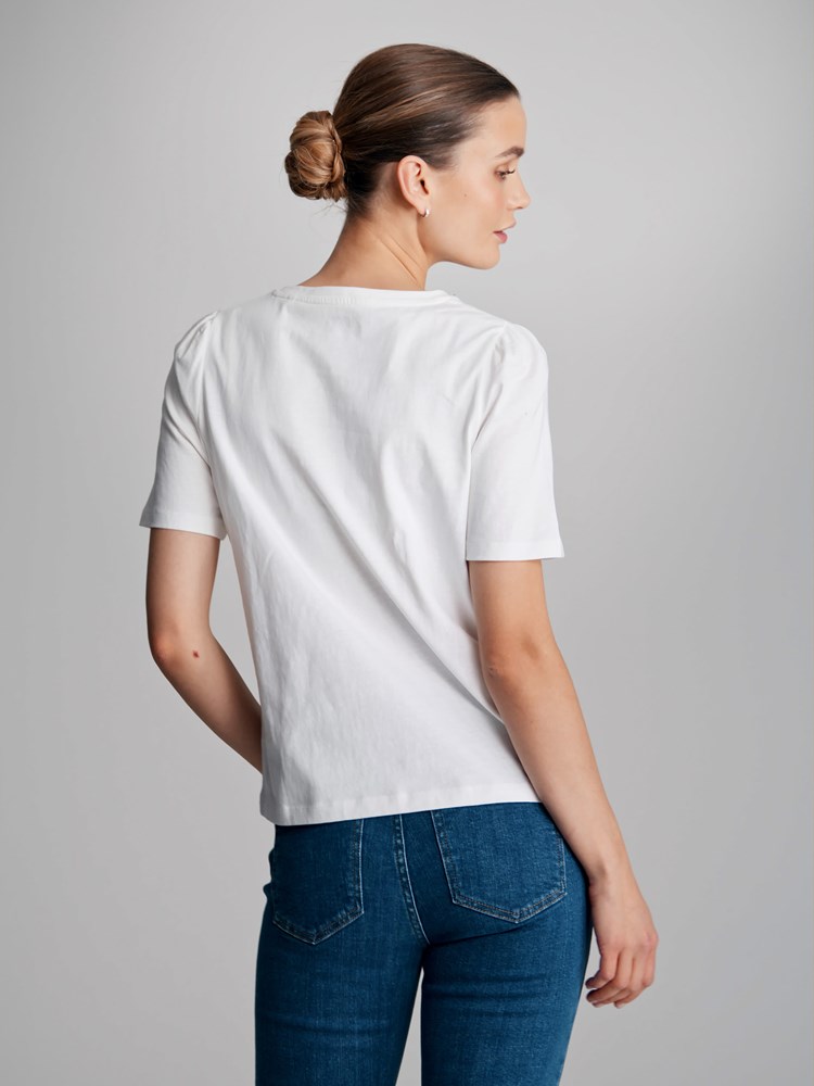 Olivia pufferm t-skjorte 7502663_O79-VAVITE-S23-Modell-Back_chn=match_9084_Olivia pufferm t-skjorte O79_Olivia pufferm t-skjorte O79 7502663.jpg_Back||Back