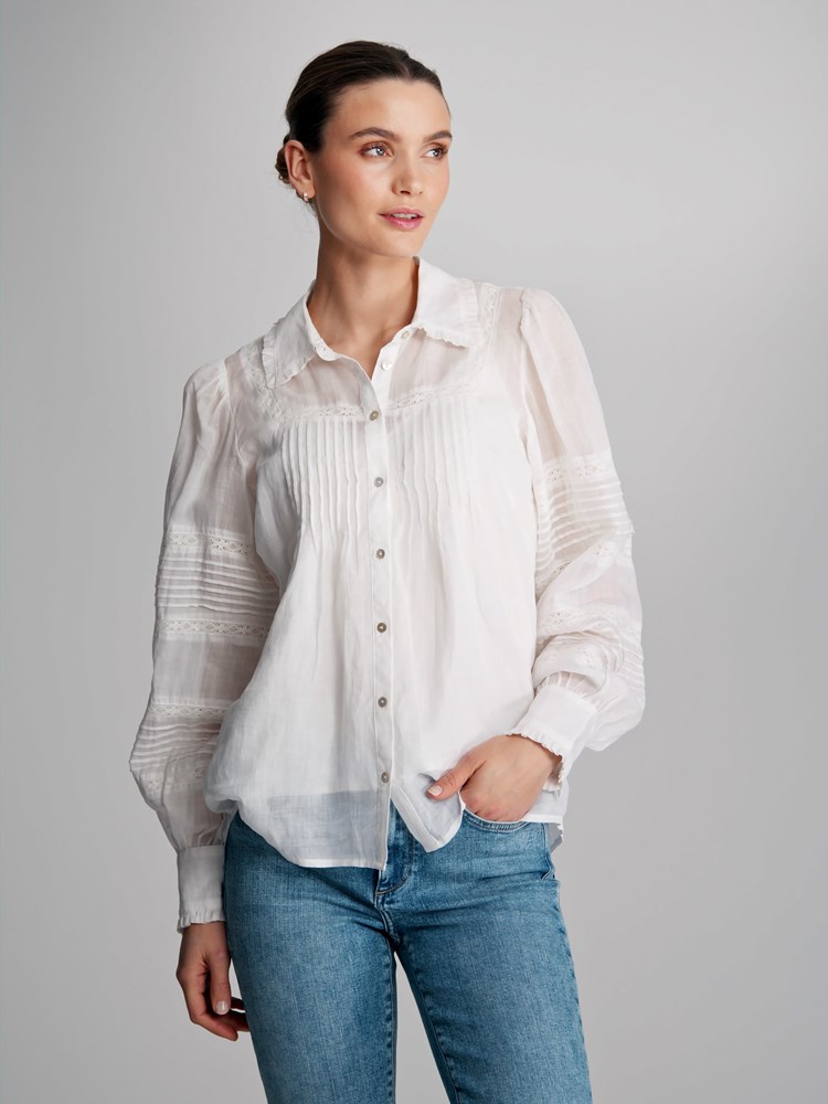 Jada bluse 7502681_O68-MARIEPHILIPPE-S23-Modell-Front_chn=match_4863_Jada bluse O68 7502681.jpg_Front||Front