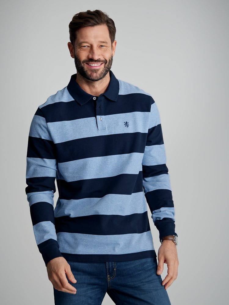 Vancouver stripete pique 7502747_EN3-Redford-S23-Modell-Front.jpg_Front||Front