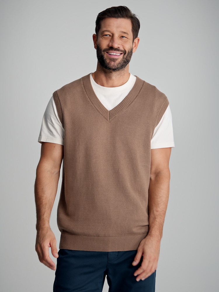Rico vest 7502891_AGP-MARIOCONTI-S23-Modell-Front_chn=match_3950.jpg_Front||Front