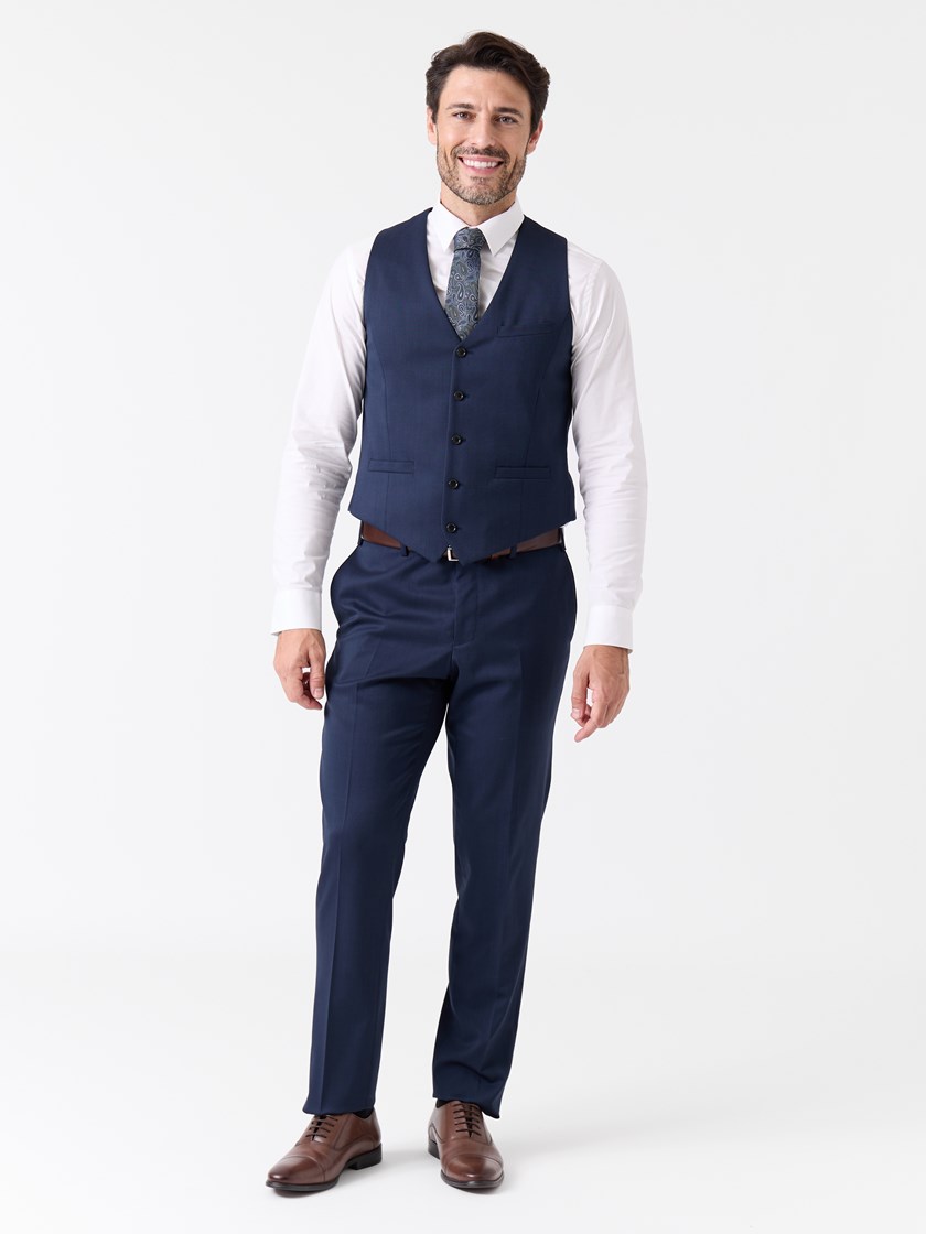 7513716 EM1 7503046_EM1_dressvest_vest_modell.jpg_